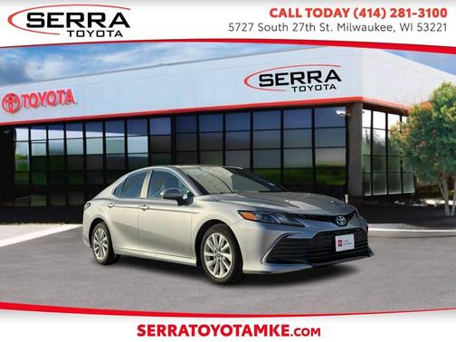 2022 Toyota Camry LE