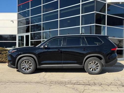 Midnight Black Metallic 2024 Toyota Grand Highlander XLE