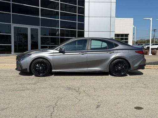 Heavy Metal 2025 Toyota Camry SE