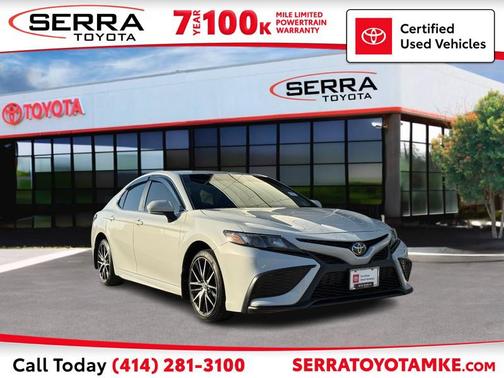 2022 Toyota Camry SE