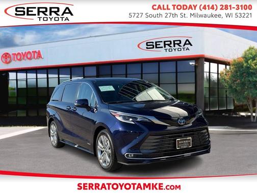 2021 Toyota Sienna Platinum 7 Passenger
