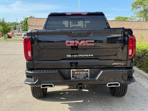 Onyx Black 2023 GMC Sierra 1500 AT4