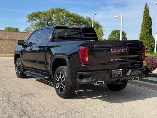 Onyx Black 2023 GMC Sierra 1500 AT4