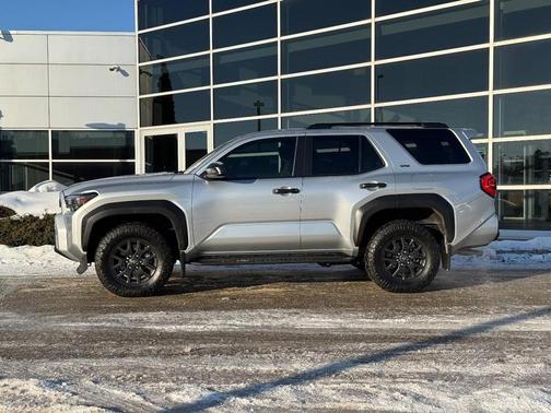 2025 Toyota 4Runner TRD Off Road