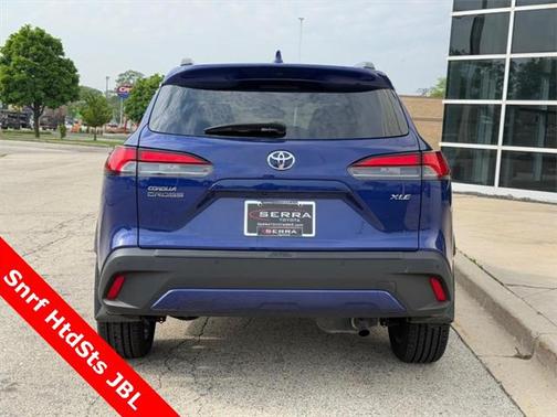 2022 Toyota Corolla Cross XLE