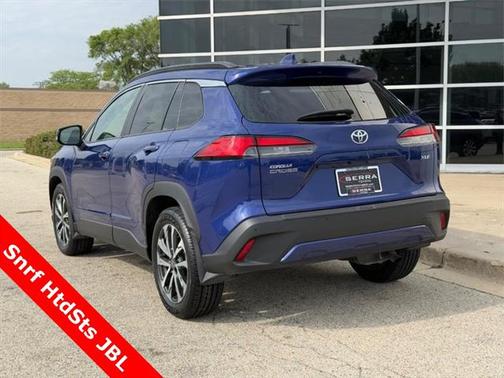 2022 Toyota Corolla Cross XLE