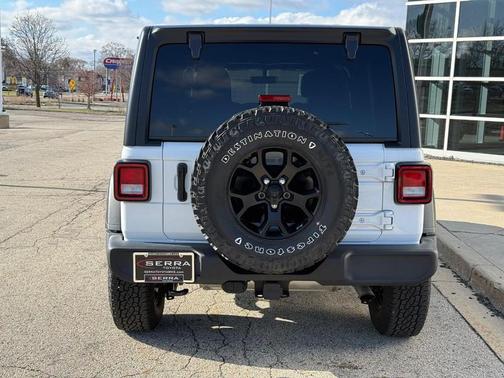 Bright White Clearcoat 2021 Jeep Wrangler Willys