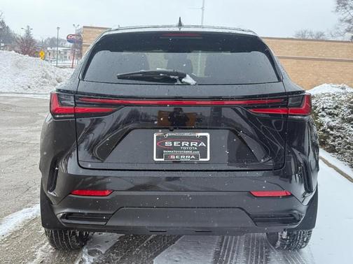 2025 Lexus NX 350h Premium