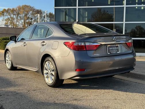 2014 Lexus ES 300h Base