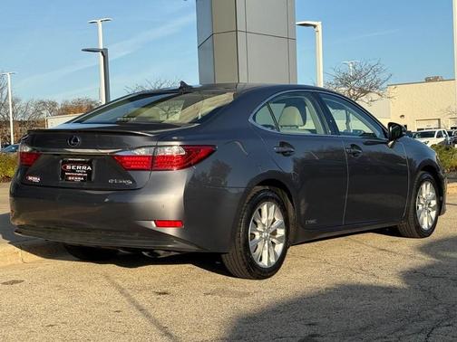 2014 Lexus ES 300h Base