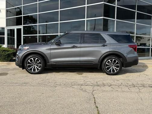 2021 Ford Explorer ST
