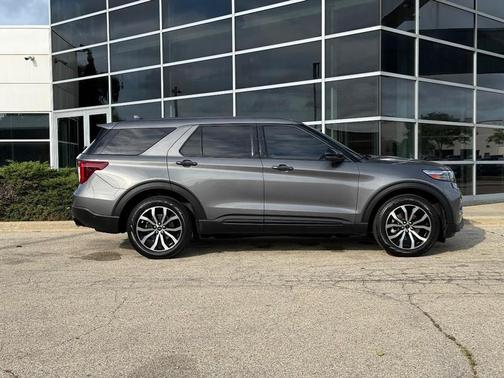 2021 Ford Explorer ST