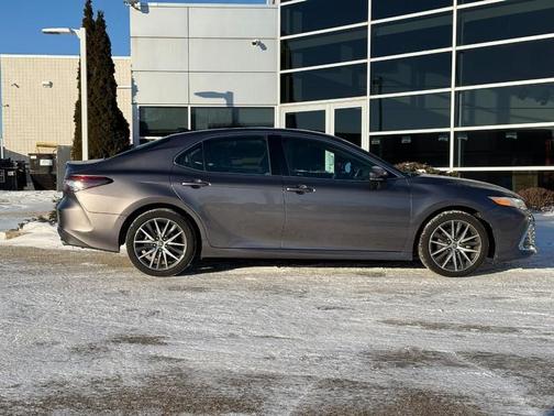 2024 Toyota Camry XLE