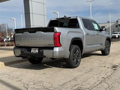 2025 Toyota Tundra Hybrid Platinum