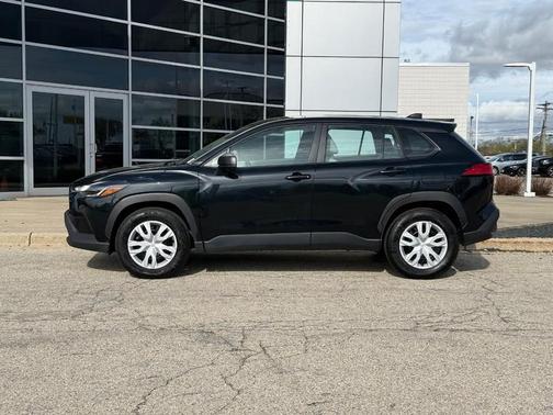 Jet Black 2024 Toyota Corolla Cross L