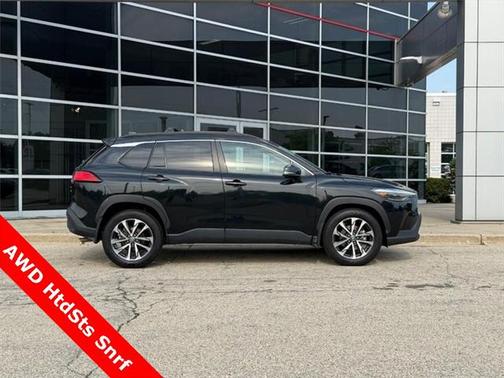 2023 Toyota Corolla Cross XLE