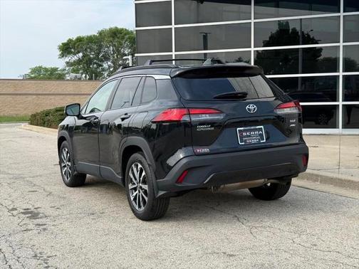 2023 Toyota Corolla Cross XLE