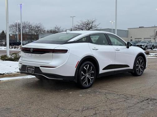 2023 Toyota Crown XLE