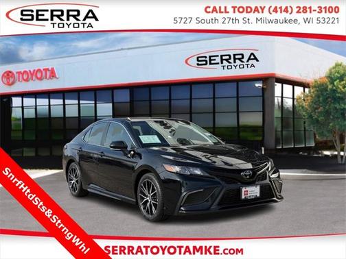 2022 Toyota Camry SE