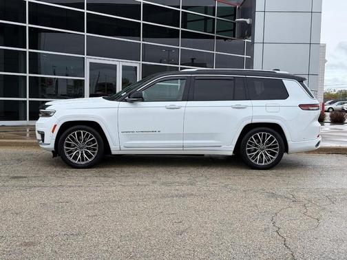 Bright White Clearcoat 2021 Jeep Grand Cherokee L Summit Reserve