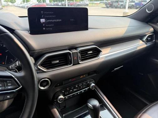 2022 Mazda CX-5 Signature