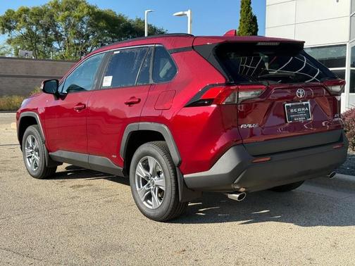 2025 Toyota RAV4 Hybrid XLE