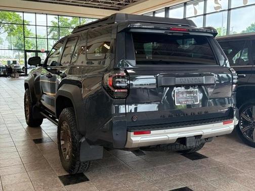 2025 Toyota 4Runner Hybrid Trailhunter