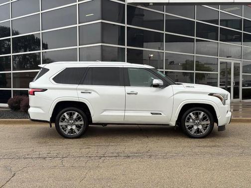 2025 Toyota Sequoia Capstone