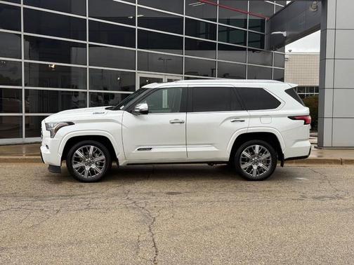 2025 Toyota Sequoia Capstone