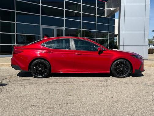 Supersonic Red 2025 Toyota Camry SE