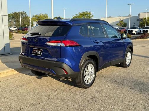 2025 Toyota Corolla Cross LE