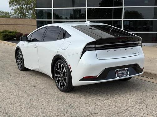 Wind Chill Pearl 2024 Toyota Prius Prime XSE