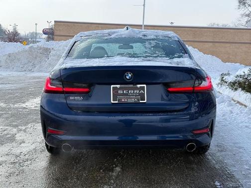 2019 BMW 330 xDrive