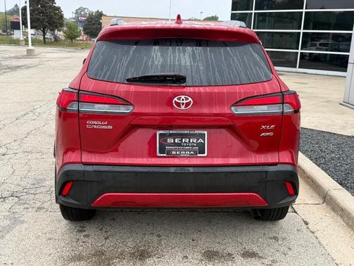 2024 Toyota Corolla Cross XLE