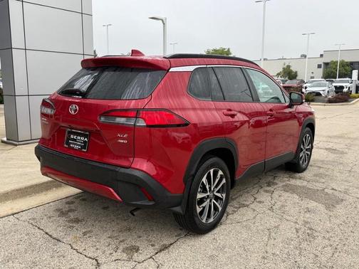 2024 Toyota Corolla Cross XLE