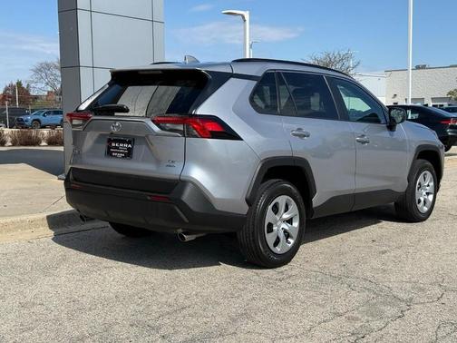 Silver Sky Metallic 2021 Toyota RAV4 LE