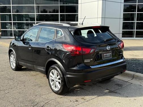 2017 Nissan Rogue Sport SV