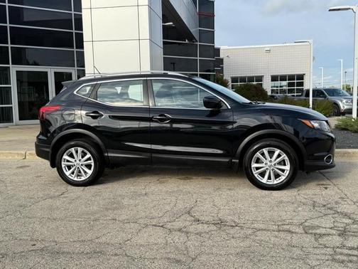 2017 Nissan Rogue Sport SV