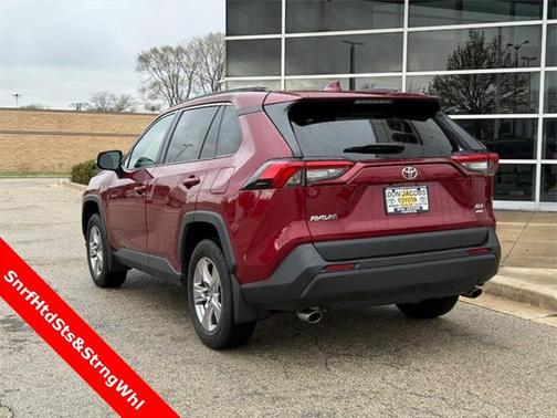 2022 Toyota RAV4 XLE
