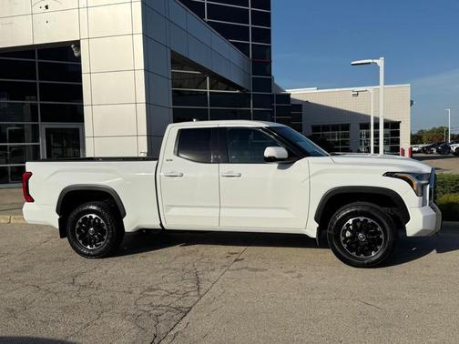 2022 Toyota Tundra SR5