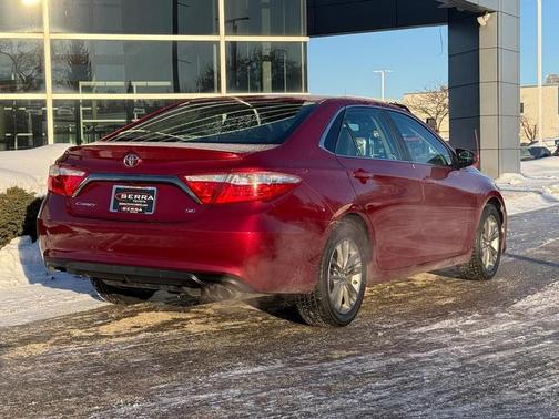 2016 Toyota Camry SE