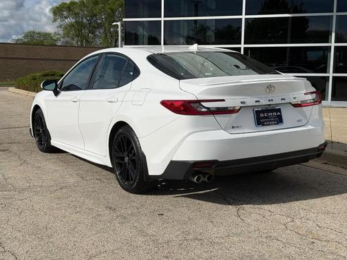 Ice Cap 2025 Toyota Camry SE
