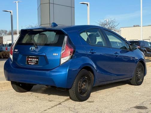 2015 Toyota Prius c Four