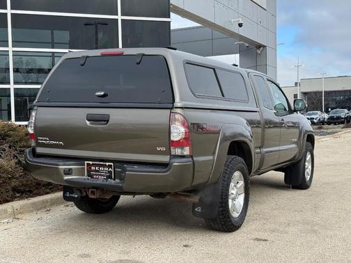 2015 Toyota Tacoma Base