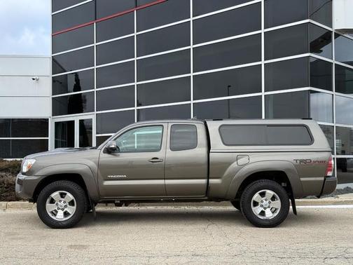 2015 Toyota Tacoma Base