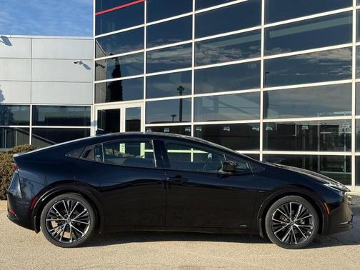 2024 Toyota Prius XLE