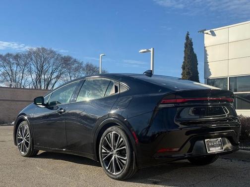 2024 Toyota Prius XLE