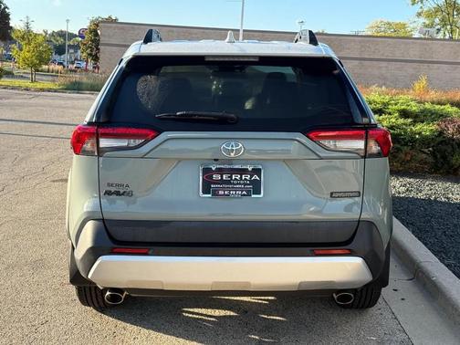 2022 Toyota RAV4 Adventure
