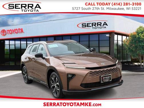 Bronze Age 2025 Toyota Crown Signia XLE