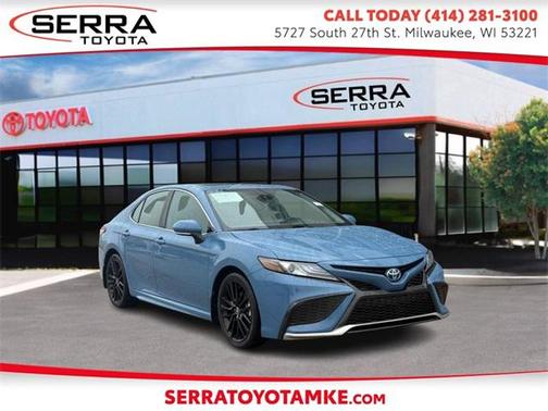 2024 Toyota Camry Hybrid SE